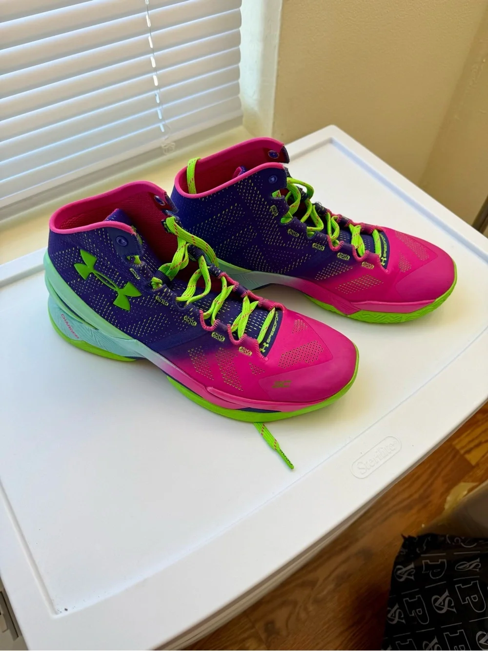 Under Armour Speedform High-Top Basketball Shoes - Pink/Green